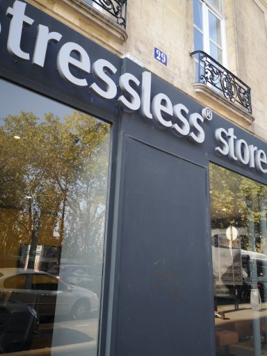 Stressless store